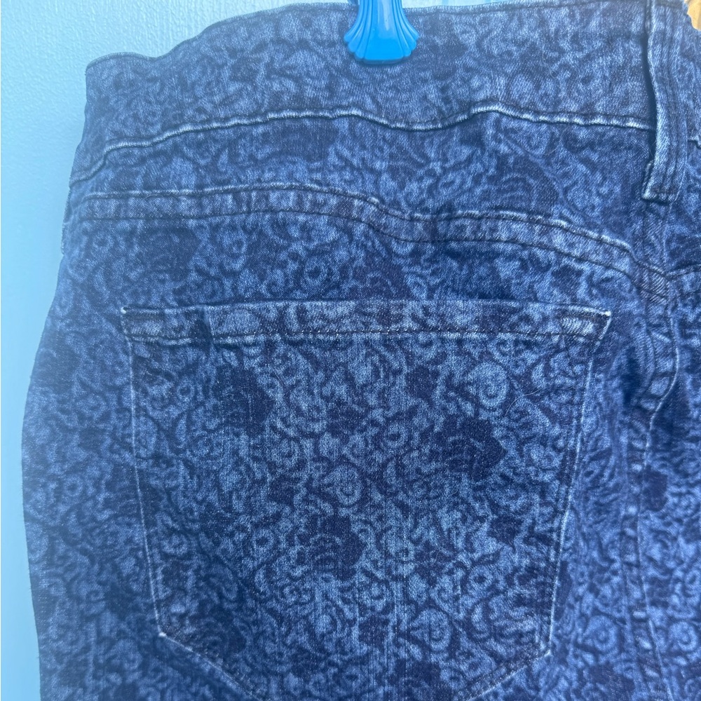 NYDJ Blue Patterned Jeans Ankle size 18W - Picture 3 of 10
